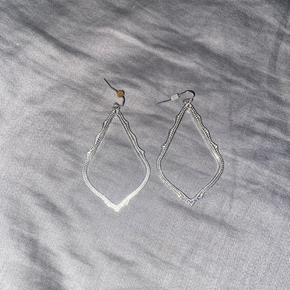 Silver drop earrings Kendra Scott!